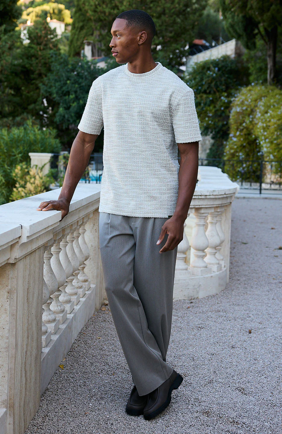 Arlio Textured Relaxed Boxy Tee in Beige - Image 4