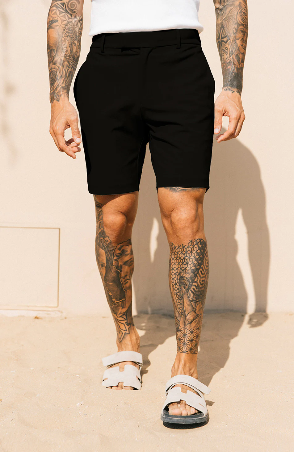 Aster Tailored Stretch Fit Short in Black