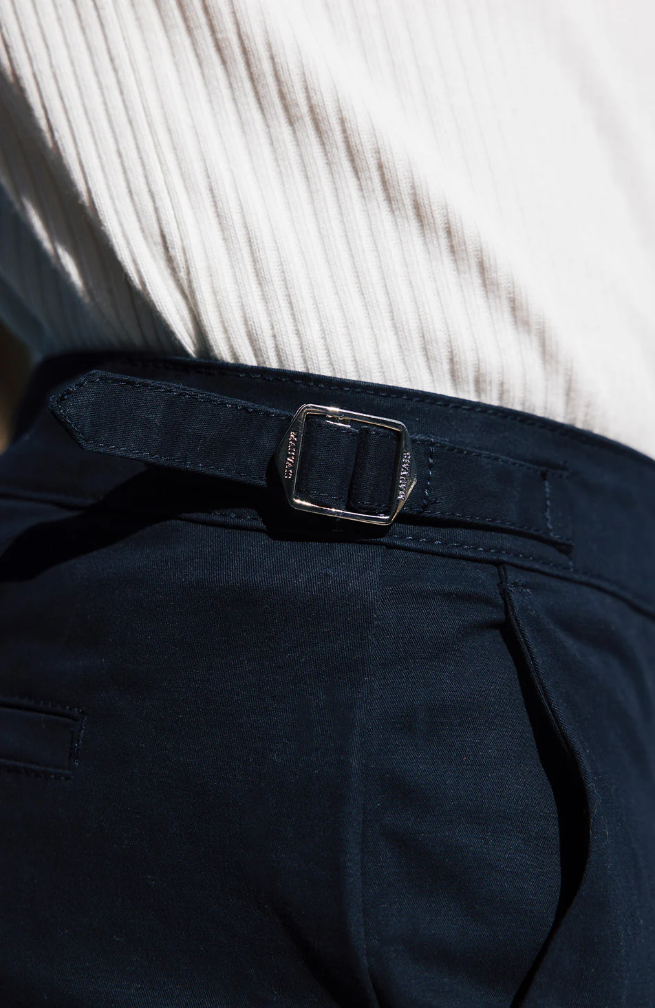 Beaufort Stretch Chino Shorts in Navy - Image 4
