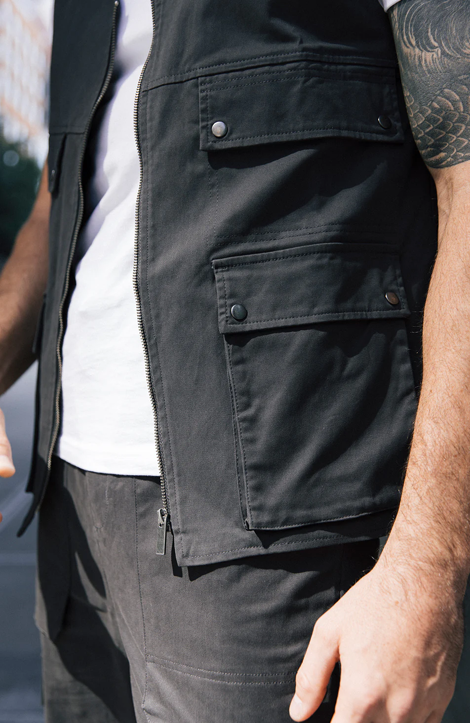 Cargo Vest in Charcoal - Image 3