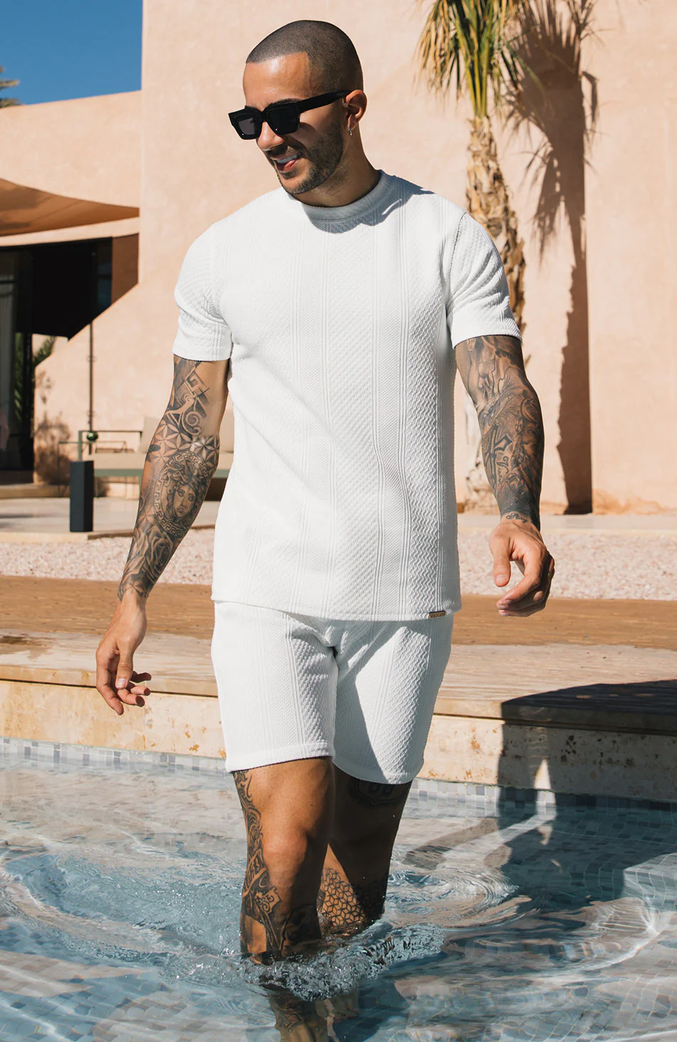 Cedro Knit Shorts in White - Image 2