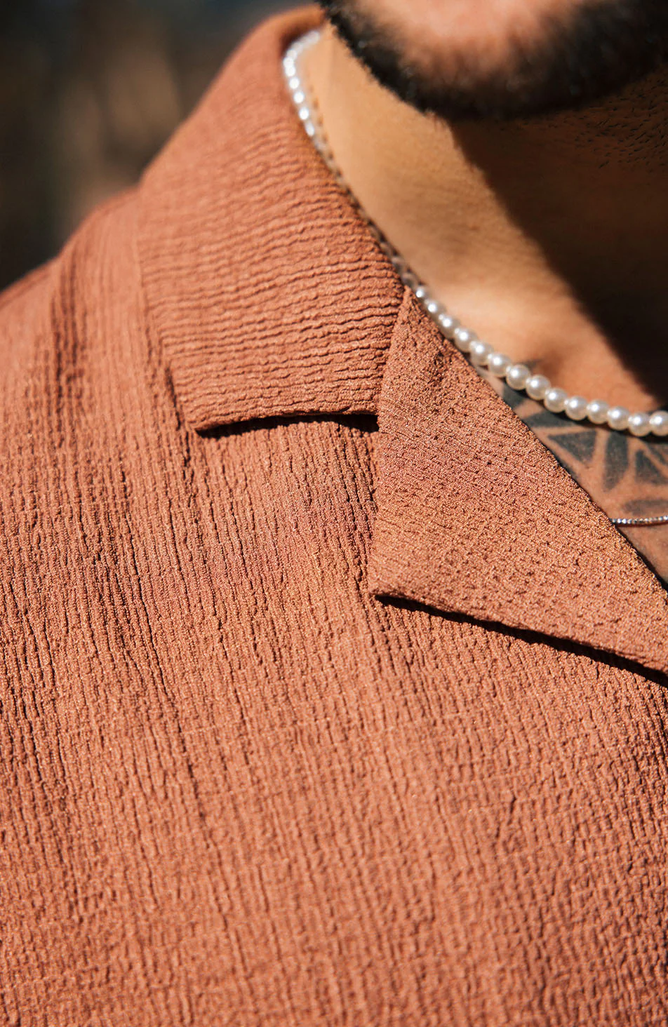 Eivissa Relaxed Fit Shirt In Rust - Image 4