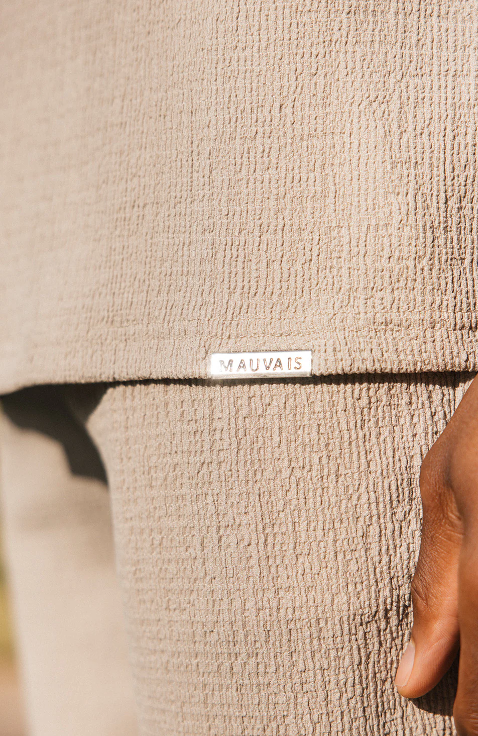 Eivissa Relaxed Fit Shirt in Taupe - Image 5