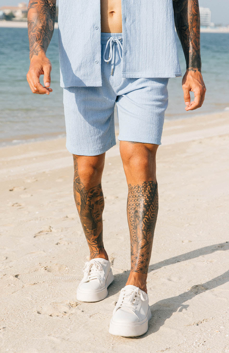 Eivissa Shorts in Blue - Image 2