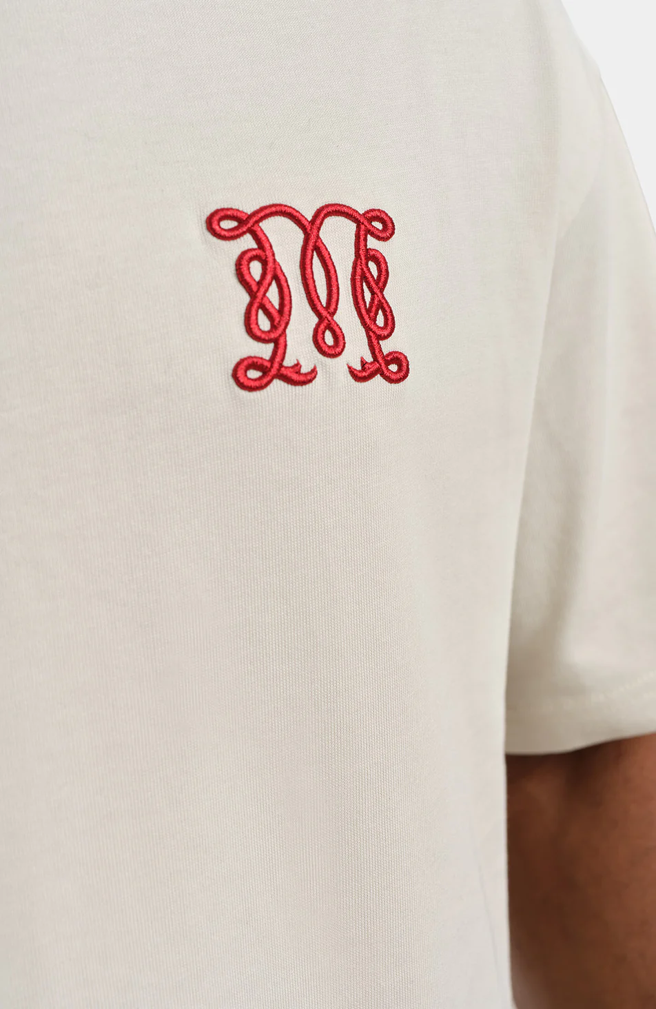 Embroidered Monogram Script T-shirt in Ecru - Image 4