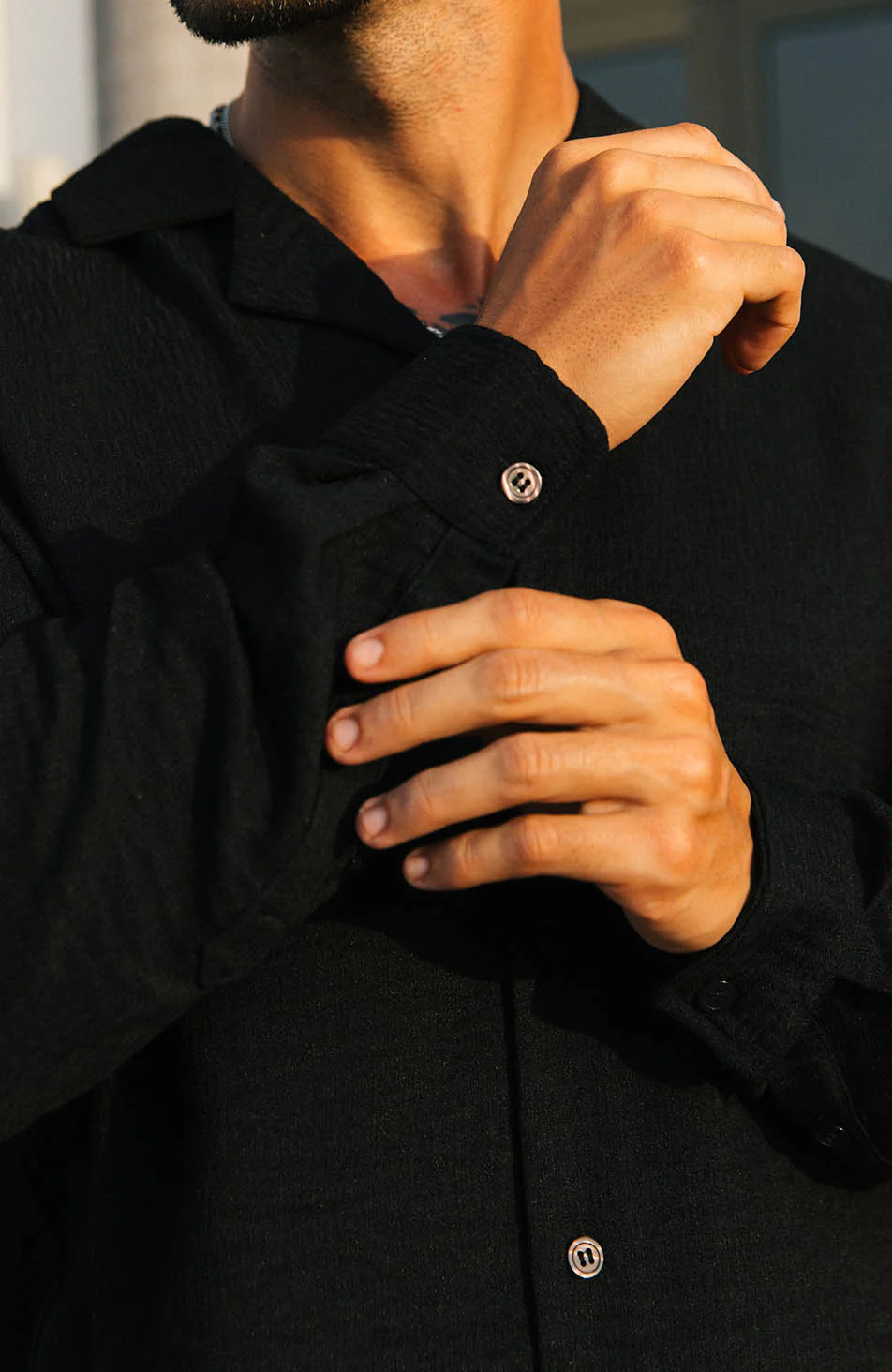 Fiorano Long Sleeve Relaxed Fit Shirt in Black - Image 5