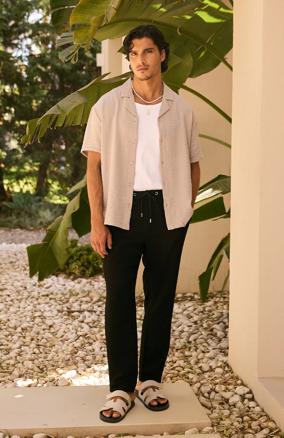 Fiorano Relaxed Fit Pants in Black - Image 3