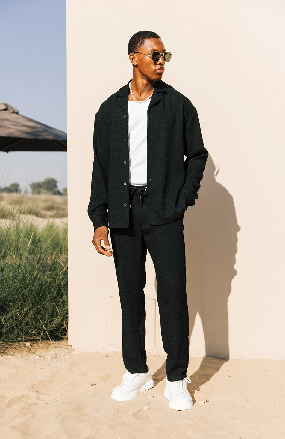 Fiorano Relaxed Fit Pants in Black - Image 4