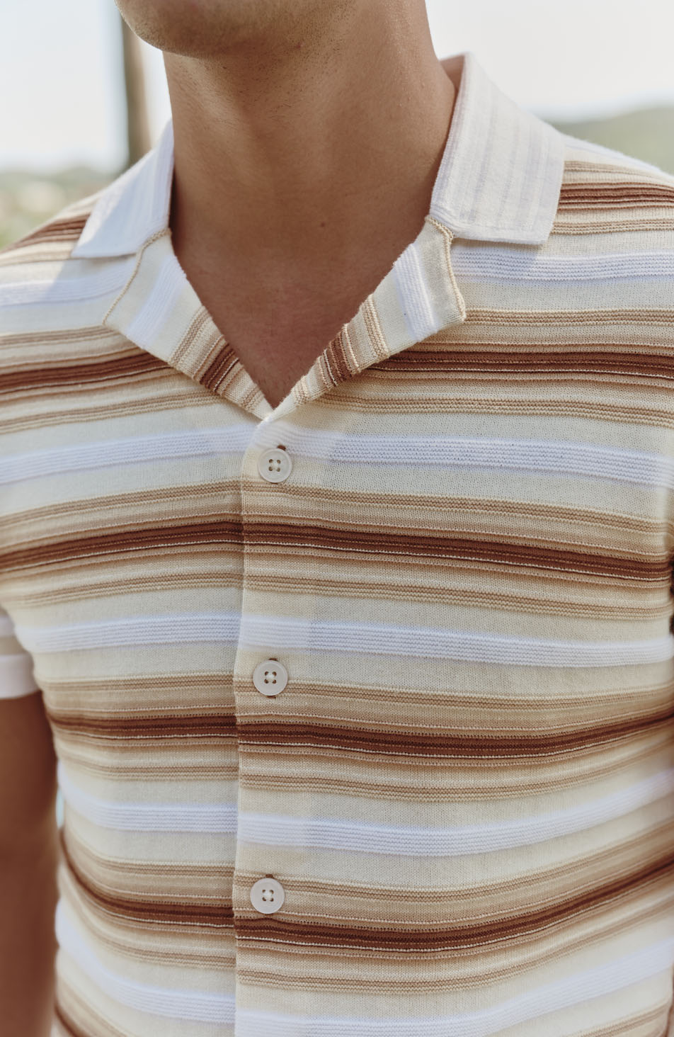 Ombre Short Sleeve Stripe Knitted Shirt in Beige - Image 4