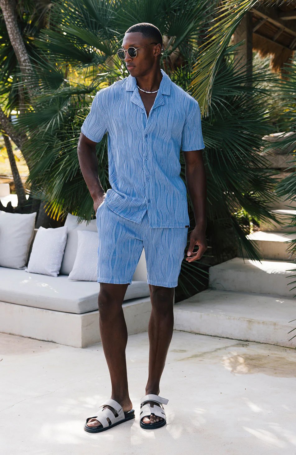 Relaxed Fit Wave Shirt in Blue - Image 2