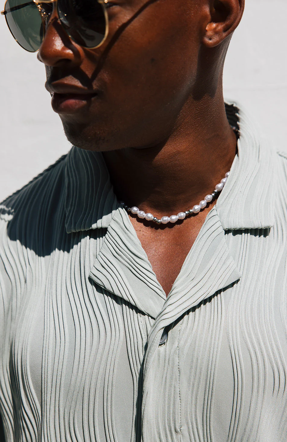 Relaxed Fit Wave Shirt in Sage - Image 3