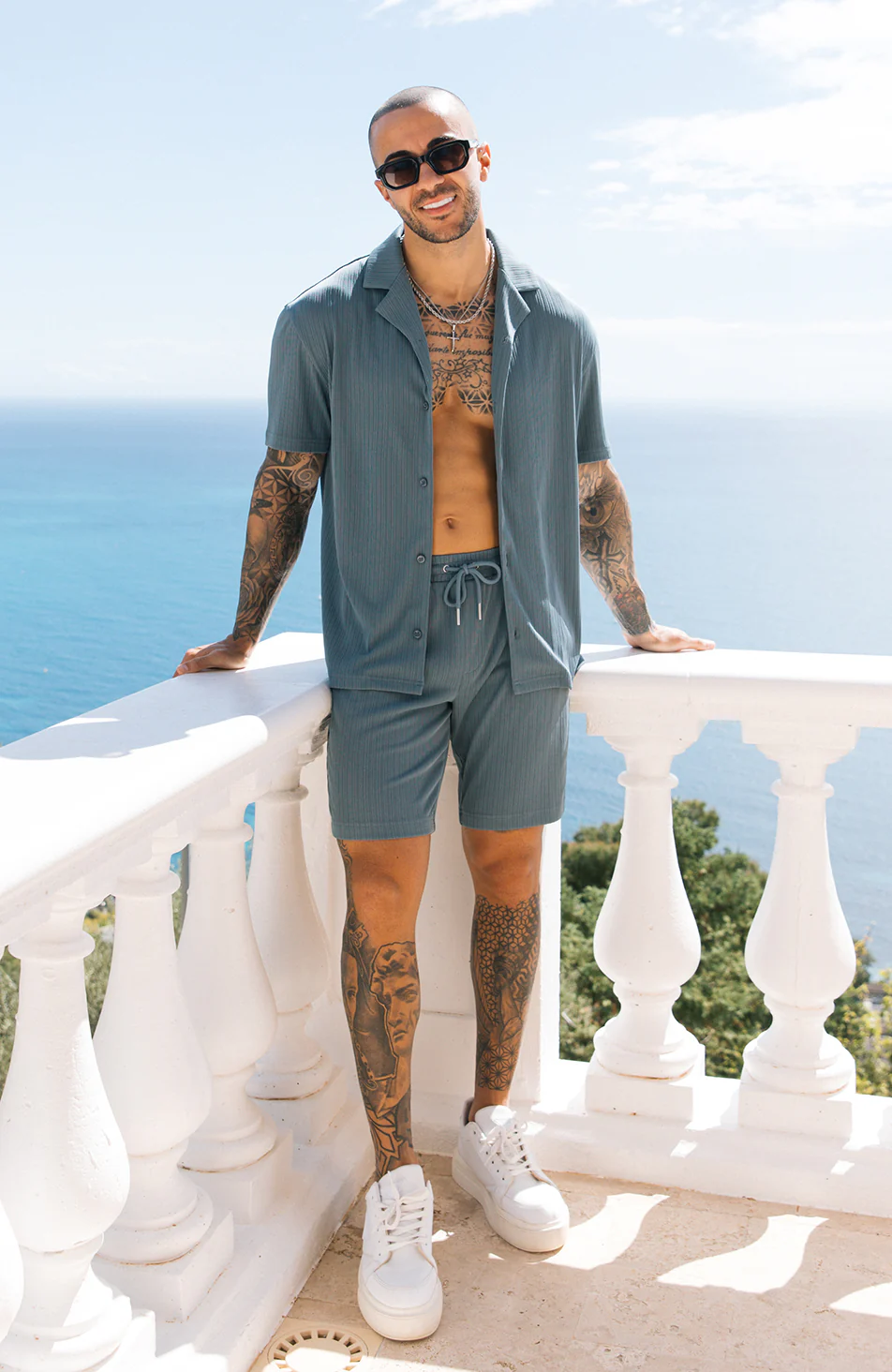 Riviera Shorts in Ocean