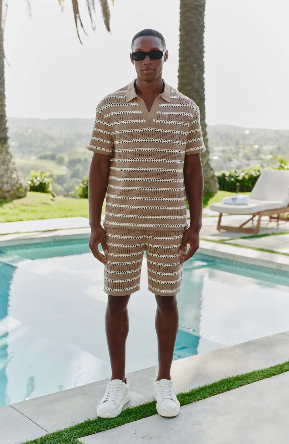 Romano Boxy Stripe Shorts in Taupe - Image 4