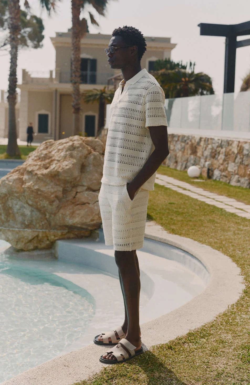 Romano Shorts in White - Image 5