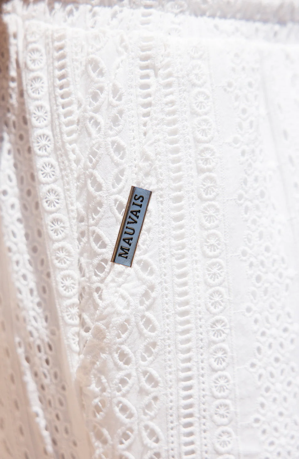 Santino Luxury Embroidered Relaxed Lined Short in White - Image 4