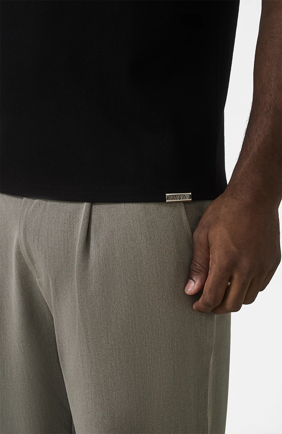Signature Zip Tee in Black - Image 4