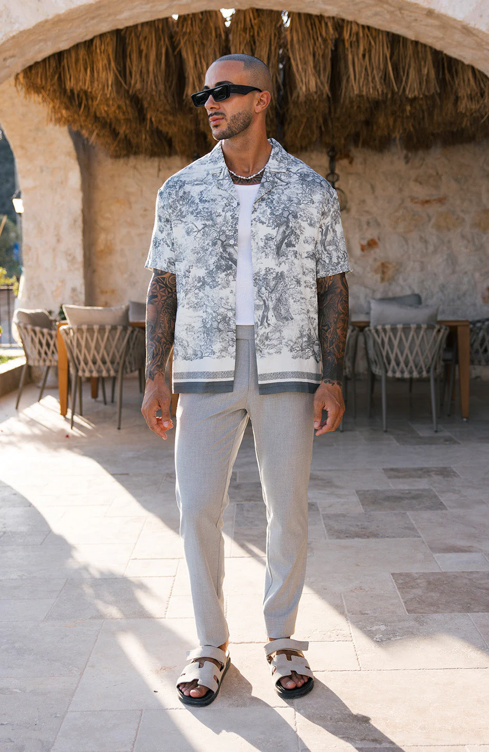 Tabo Toile de Jouy Print Shirt in Blue - Image 4