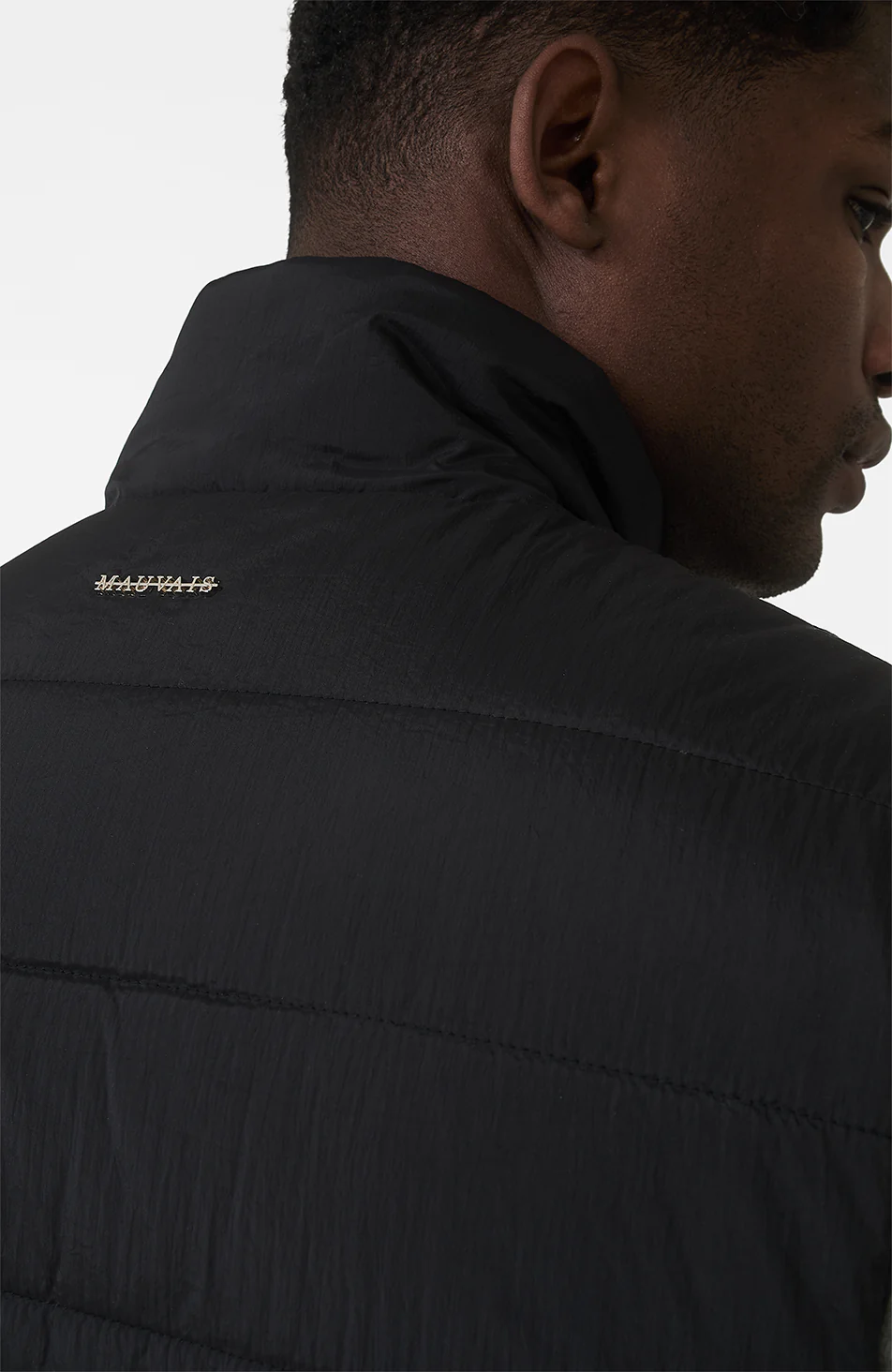 Thar Light Weight Gilet in Black - Image 4