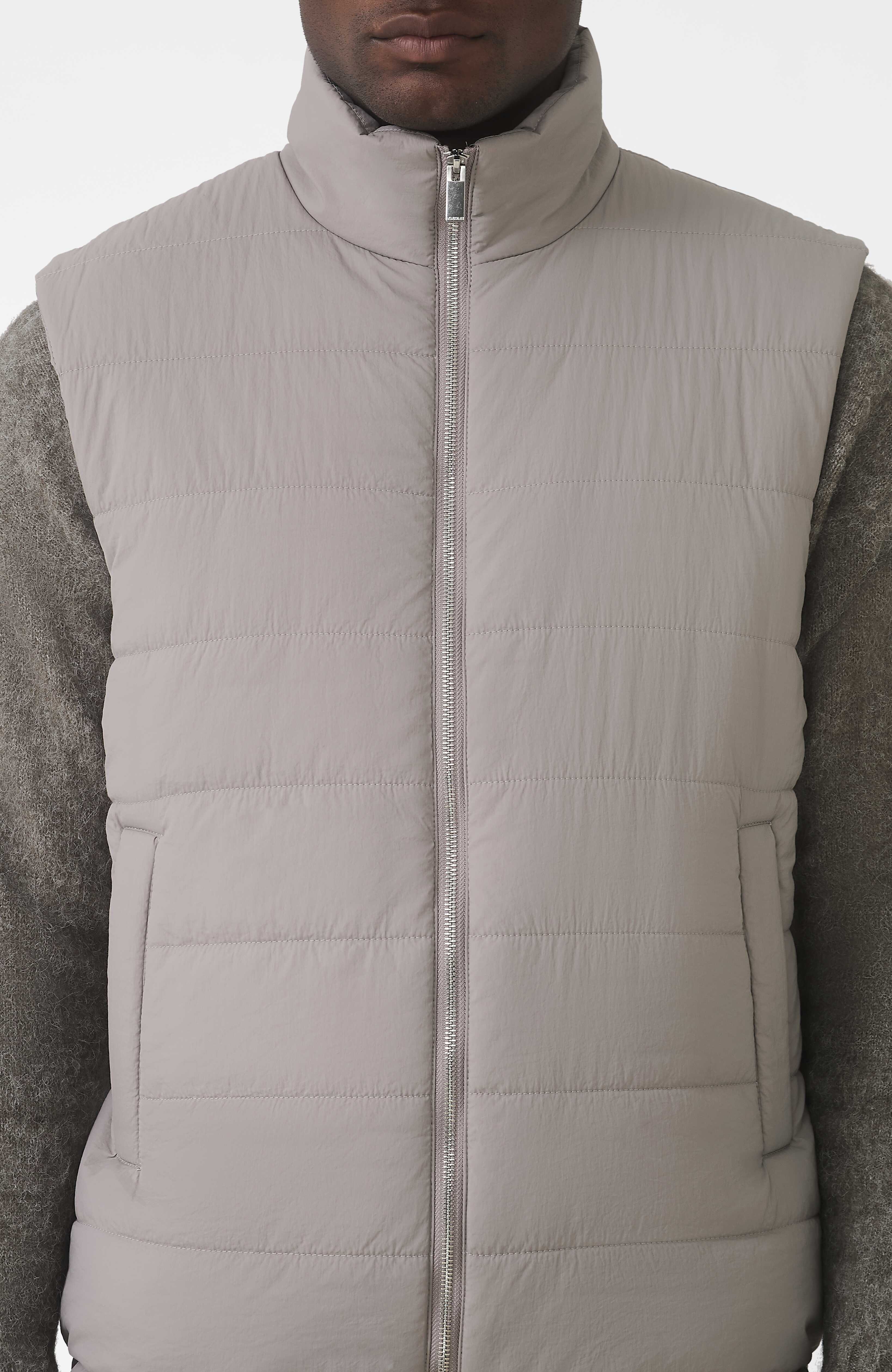 Thar Light Weight Gilet in Taupe - Image 6