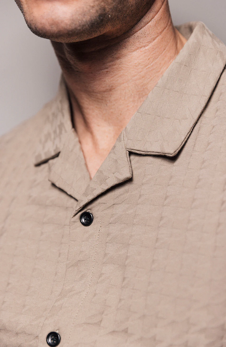 Vincent Slim Grid Shirt in Champagne Dogtooth - Image 5
