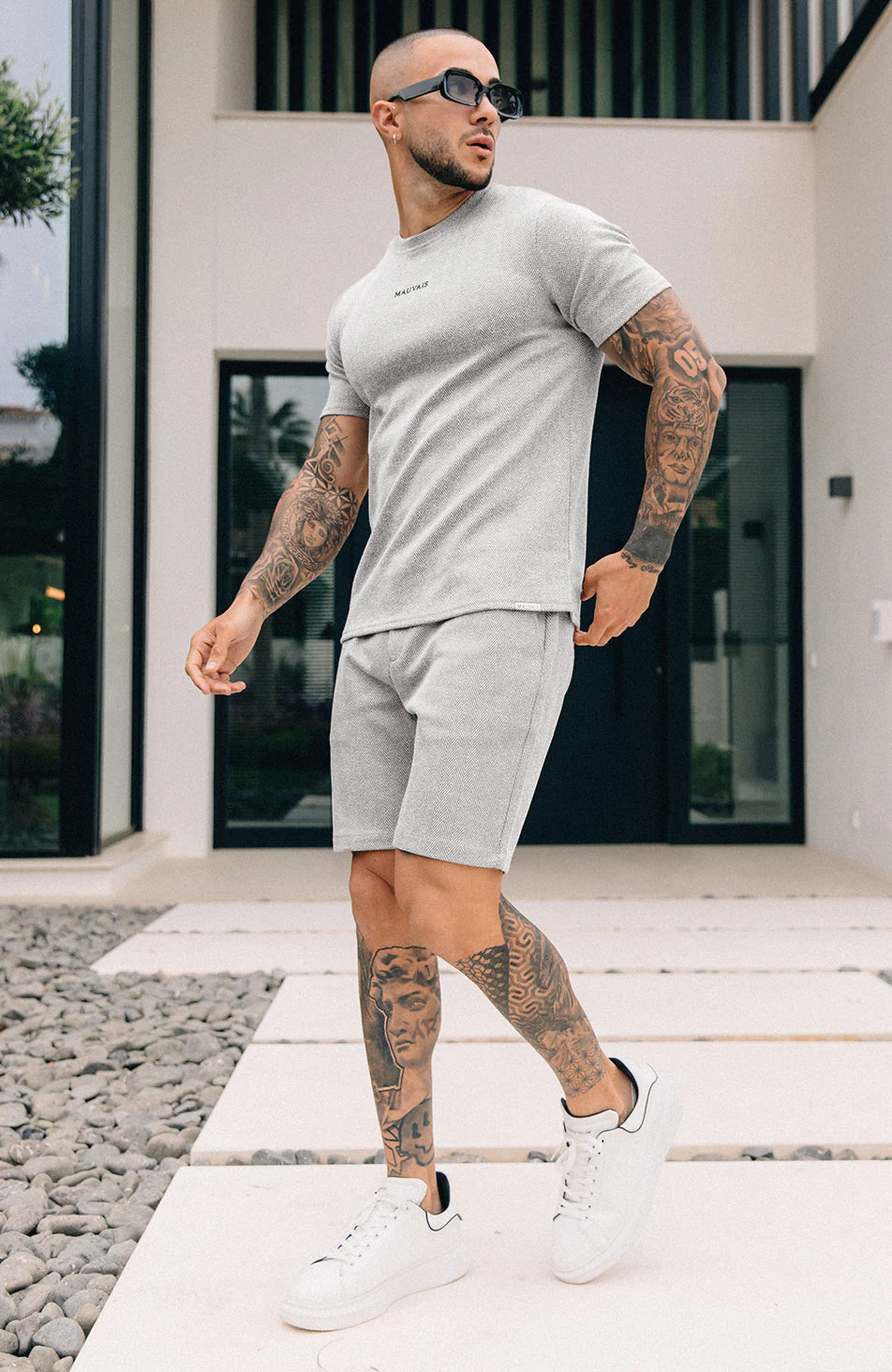 Zig Zag Slim Shorts in Ice Grey - Image 4