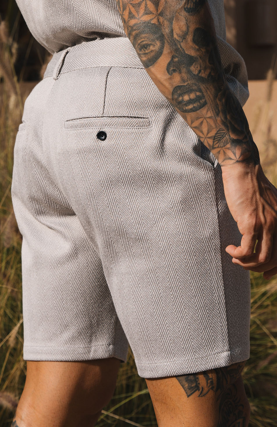 Zig Zag Slim Shorts in Ice Grey - Image 5