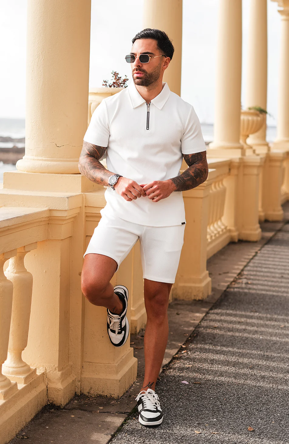 Zig Zag Slim Shorts in White - Image 2